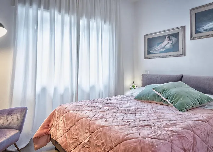 Maya Luxury - Together In Tuscany