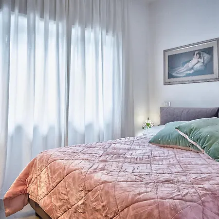 Maya Luxury - Together In Tuscany